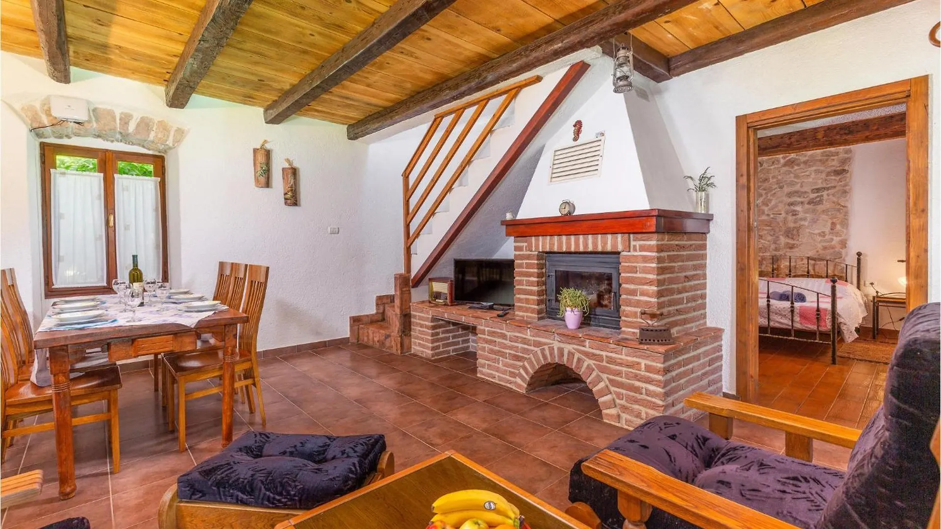 Gorgeous Home In Labin With Outdoor Swimming Pool 0*, לאבין