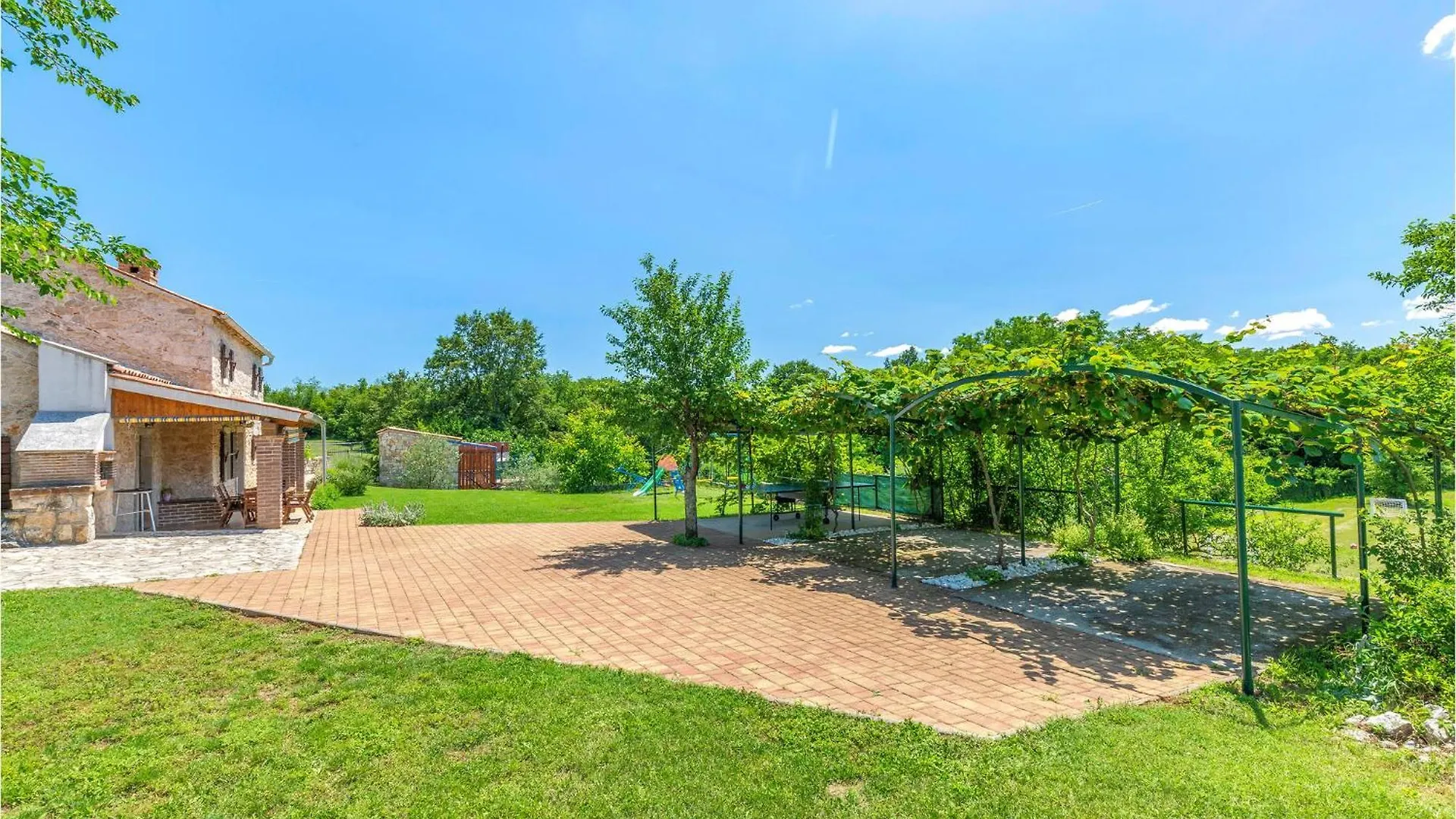 בית נופש Gorgeous Home In Labin With Outdoor Swimming Pool